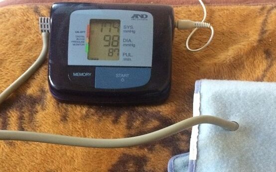 Tenía presión arterial alta todos los días.